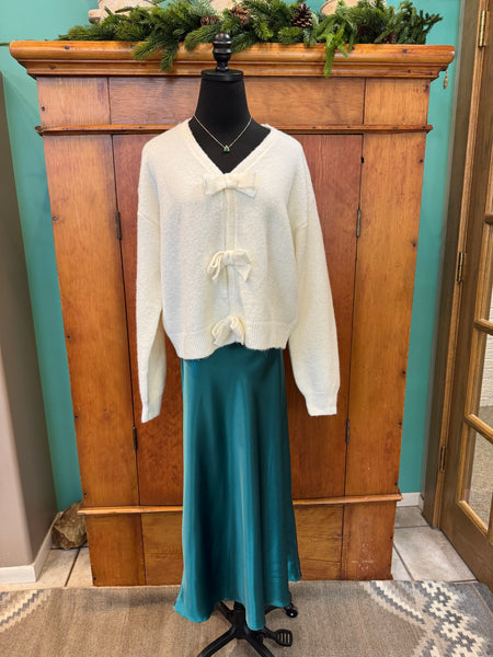 Wishlist The Bow Sweater