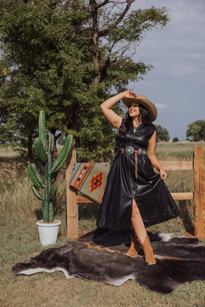 Entro The Dress Sleeveless Faux Leather Cummings Carousel Entro The Dress Sleeveless Faux Leather Cummings Carousel