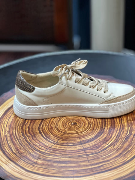 Vaneli Ying Sport Sneaker