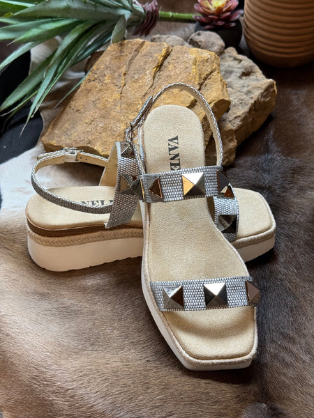 Vaneli Elby Sandal