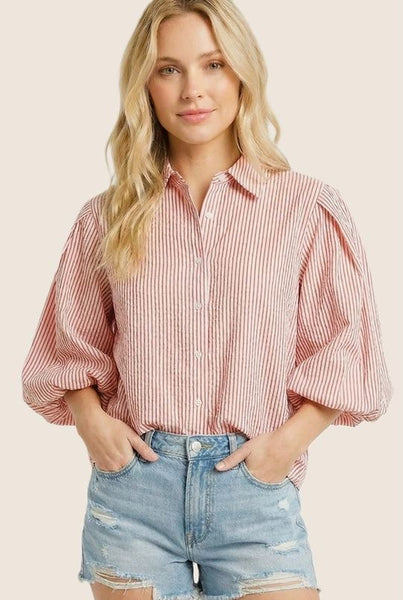 Seersucker Balloon Sleeve Top