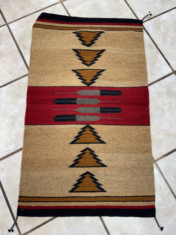 Escalante Julia Ruiz Feathers Rug