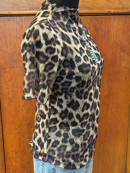 BiBi Leopard Mesh Short Sleeve Top