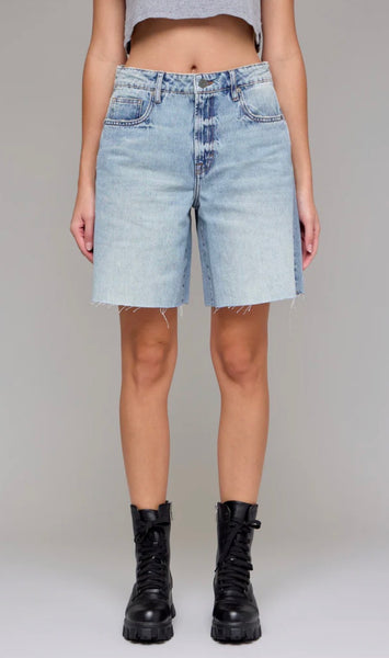 Bermuda Clean Classic Shorts