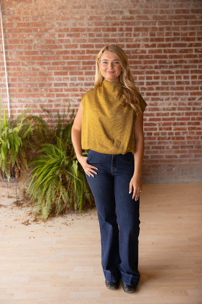 Mock Neck Balloon Sleeve Top