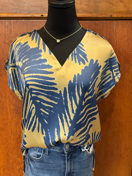 Lysse Catriona Tulip Sleeve Printed Top
