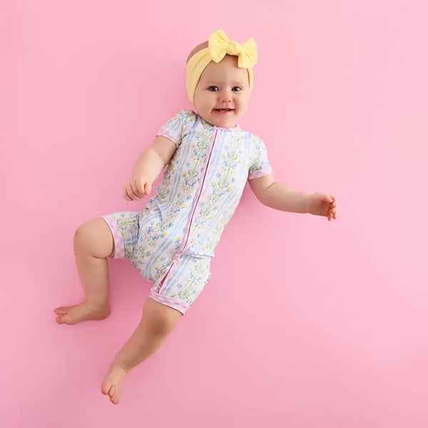Shorty Zip in Nora