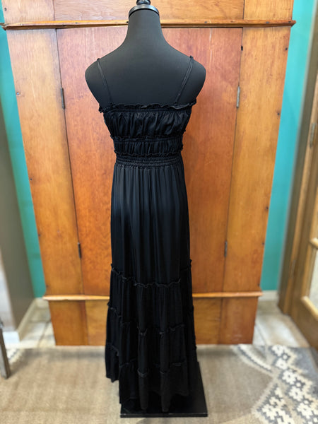Outlaw Tiered Maxi Dress
