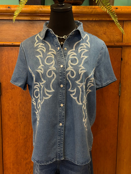 Pearl Snap Boot Stitch Top