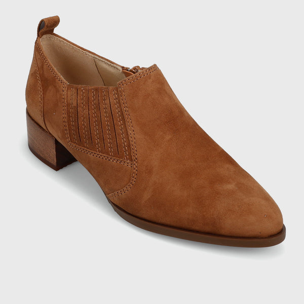 Vaneli Tess in Cuoio Suede