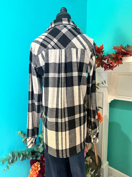 Panache Apparel Flannel Button Up Long Sleeve Shirt