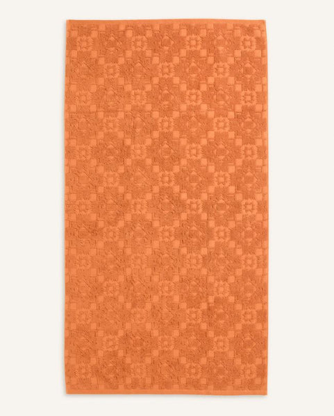 Sculpted Bath Towel in Persimmon