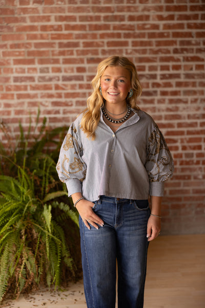 Ruffle Embroidery Puff Sleeve Top