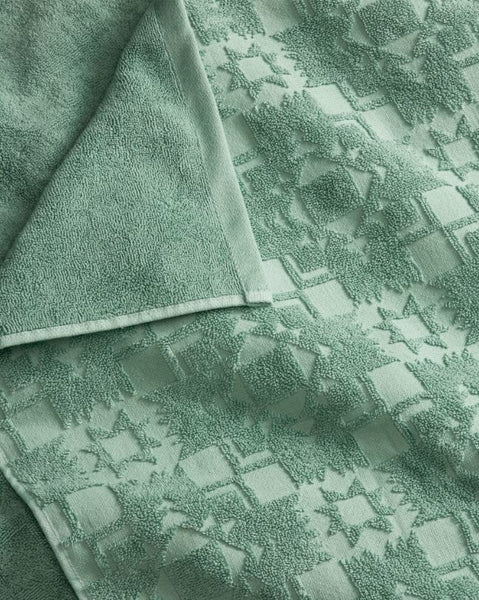 Sculpted Bath Towel in Marine