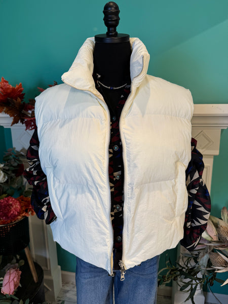 Umgee Reversible to Velvet Puffer Vest