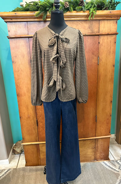 Howdy Hanny Tie Front Gingham Top