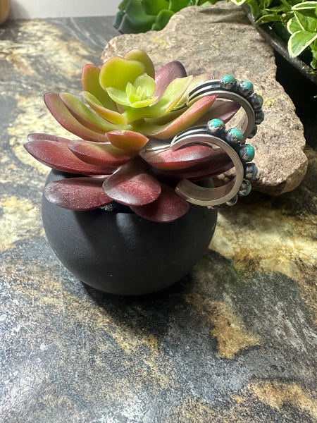 AlZ Medium Turquoise Hoop Earring