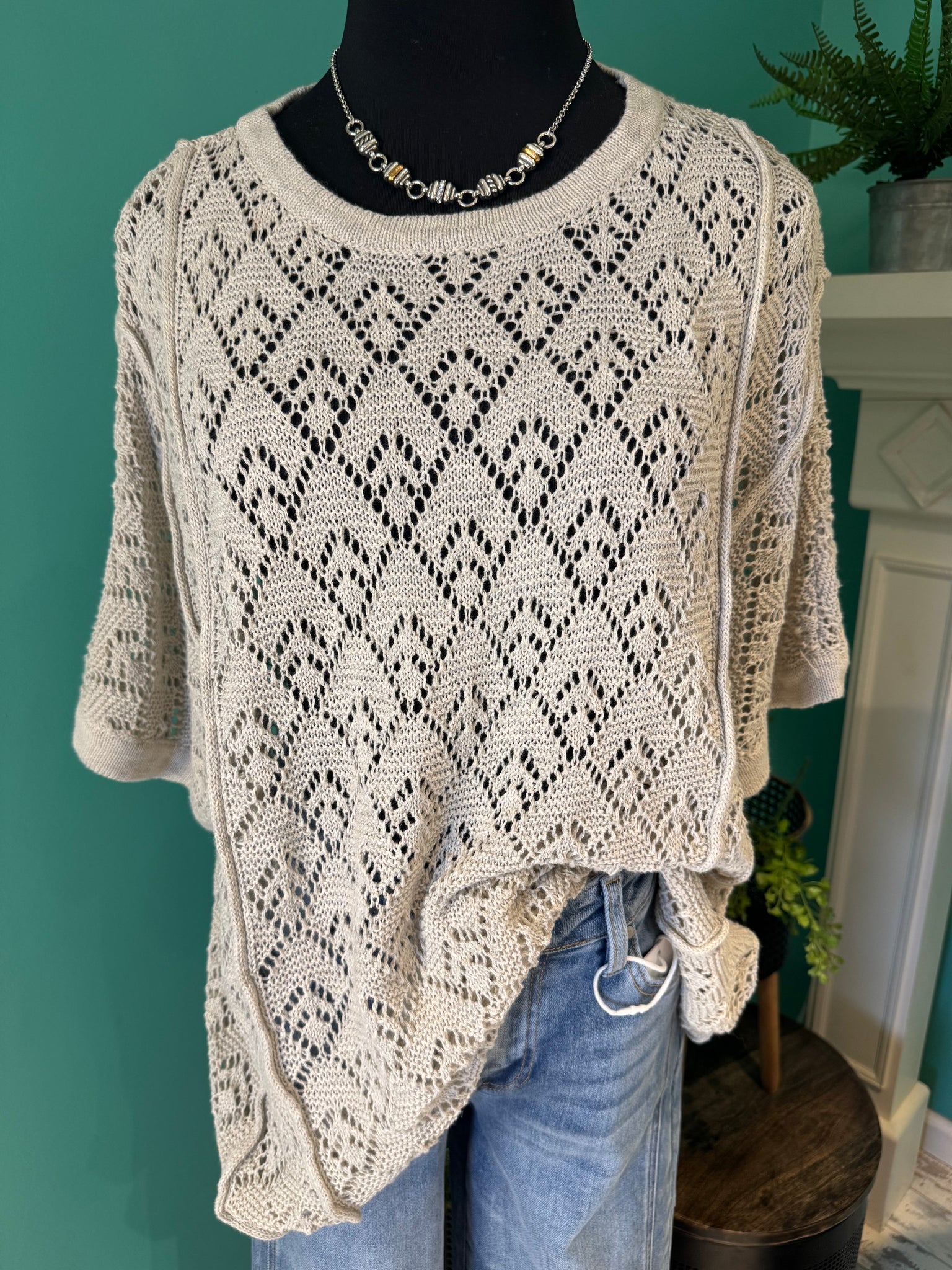 Knitted Short Sleeve Sweater