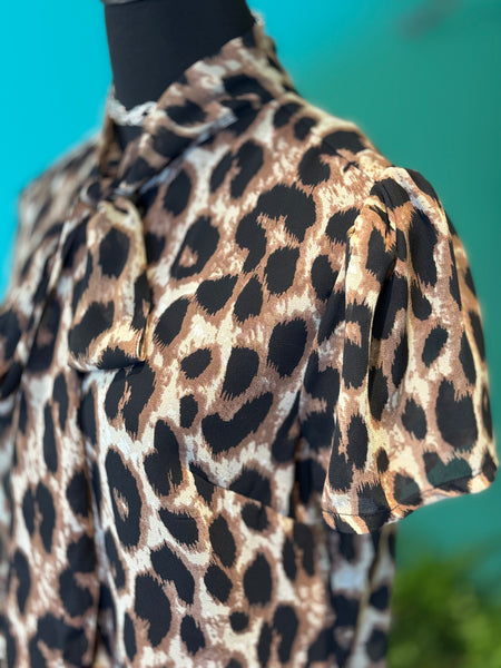 Howdy Hanny Leopard Tie Front Top