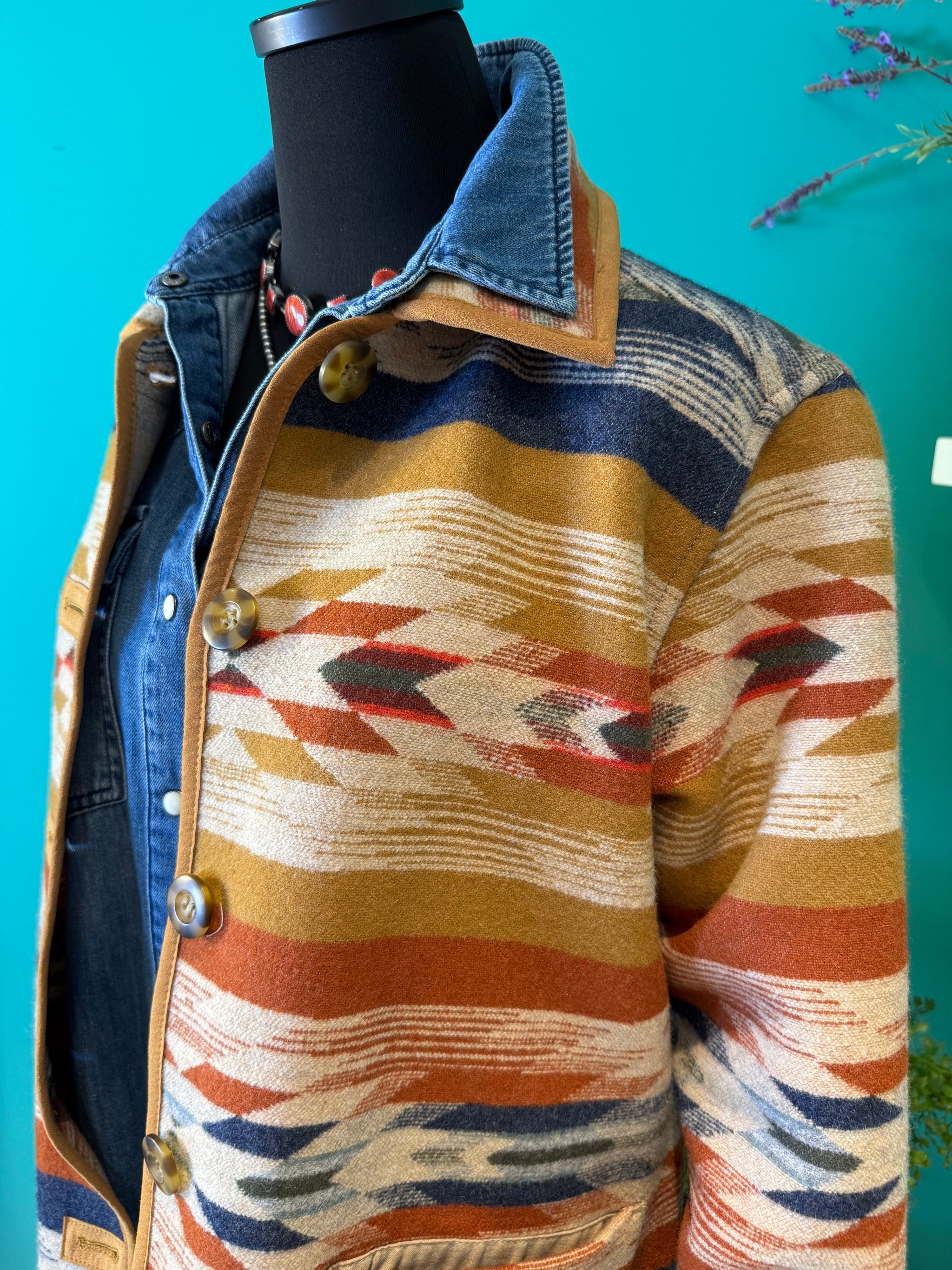 Pendleton Reversible Wyeth Falls Jacket – Cummings Carousel
