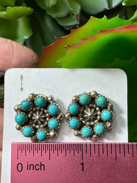 AL Zuni Turquoise Flower Cluster