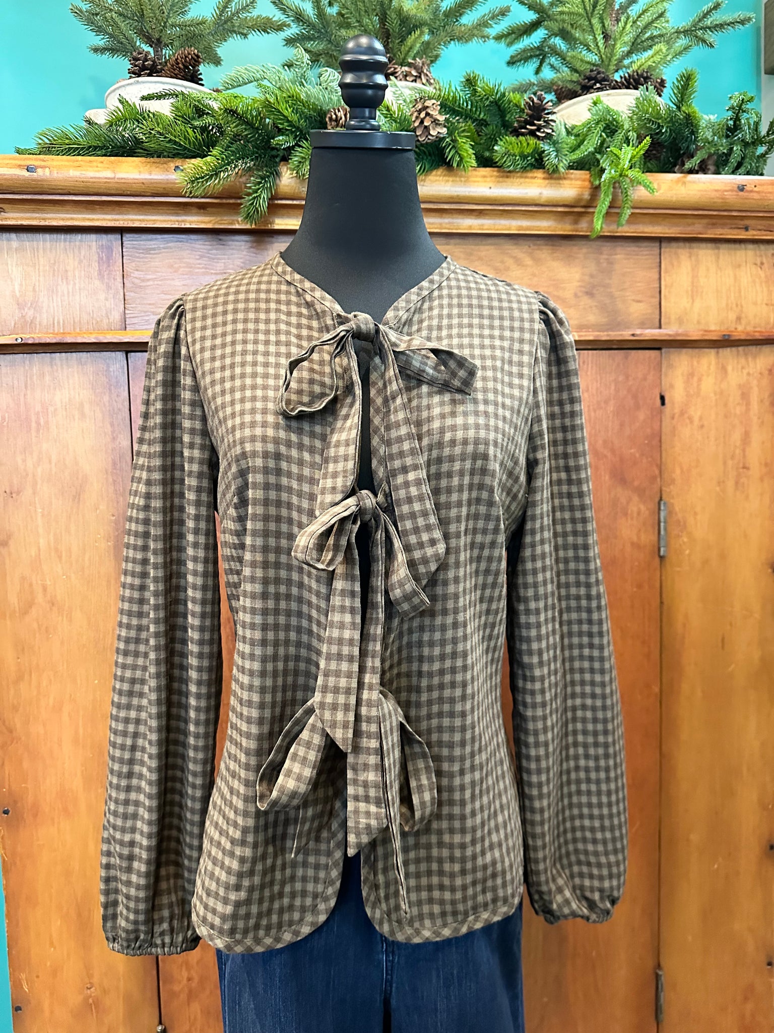 Howdy Hanny Tie Front Gingham Top