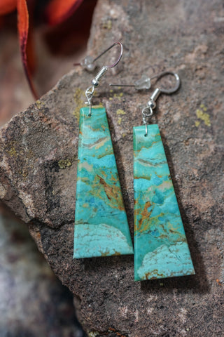 The Mini Slab Turquoise Wire Earring