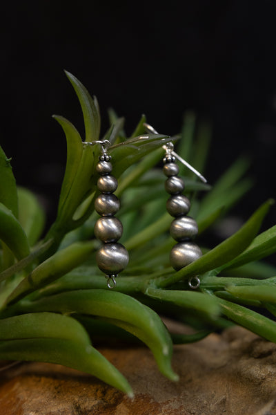 ALZ 4-8mm Navajo Pearl Wire Earrings