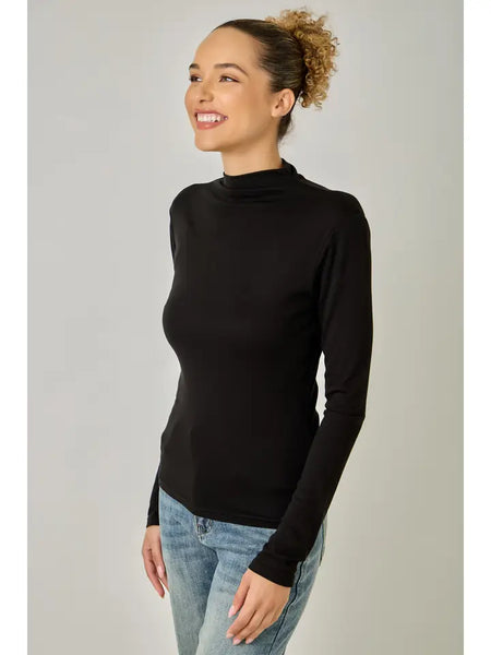 Modal Essential Top