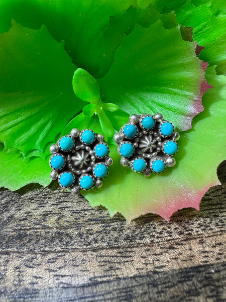AL Zuni Turquoise Flower Cluster