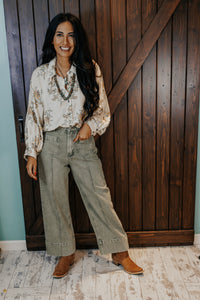 Entro Wide/Cuff Seaming Details Denim Pant