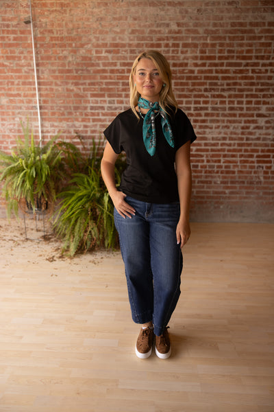 The Keyhole Top