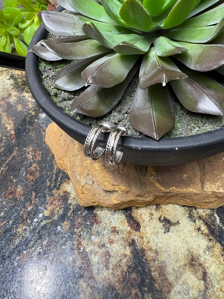 Rope Edge Small Hoop Post Earring