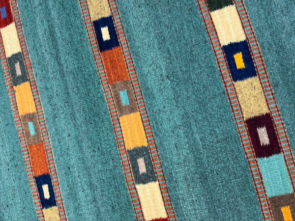 Escalante Tony Ruiz Tipo Peru 2’ x 3’ Rug