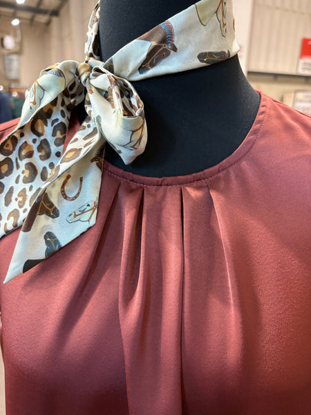 Round Neck Pleated Blouse