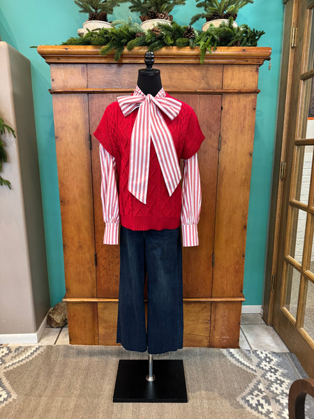 Wishlist Cable Knit Short Sleeve Sweater