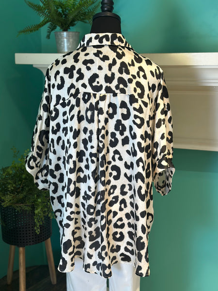 Arizona Snow Leopard Oversized Top