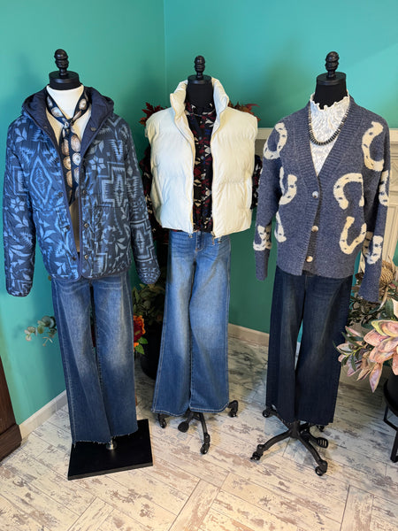 Ee:Some Textured Horse Shoe Button Front Cardigan