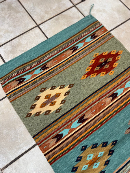 Escalante 2.5’ x 5’ Tony Ruiz Diamanté Cubos Rug