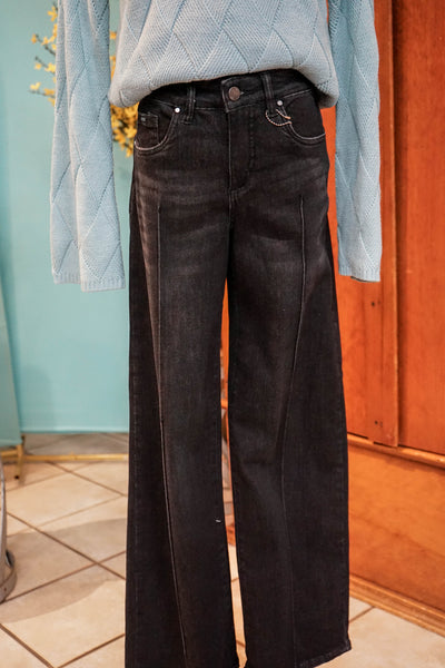 FDJ Olivia Pintuck Wide Leg Jean