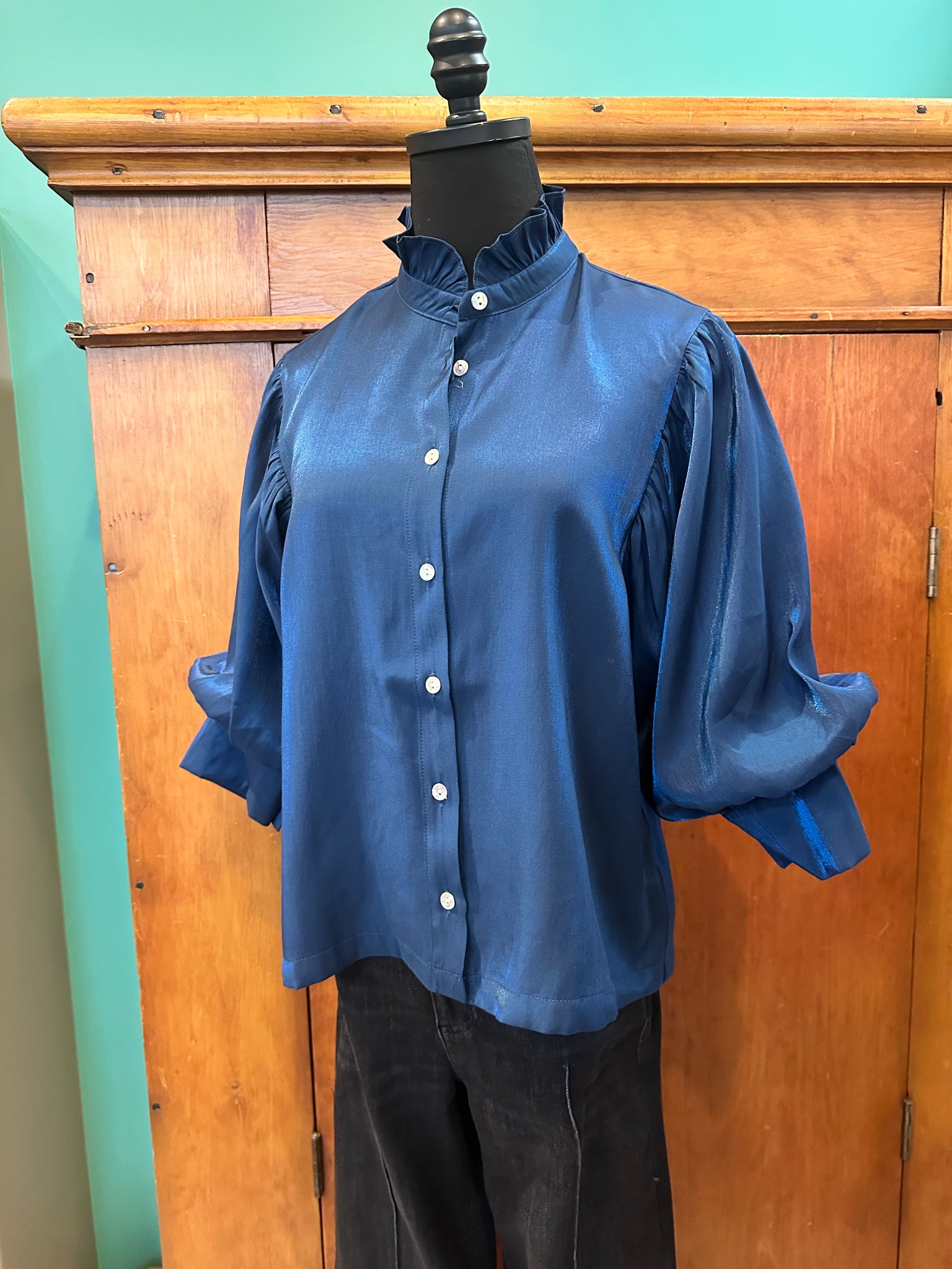 Glam Ruffle Neck Puff Sleeve top