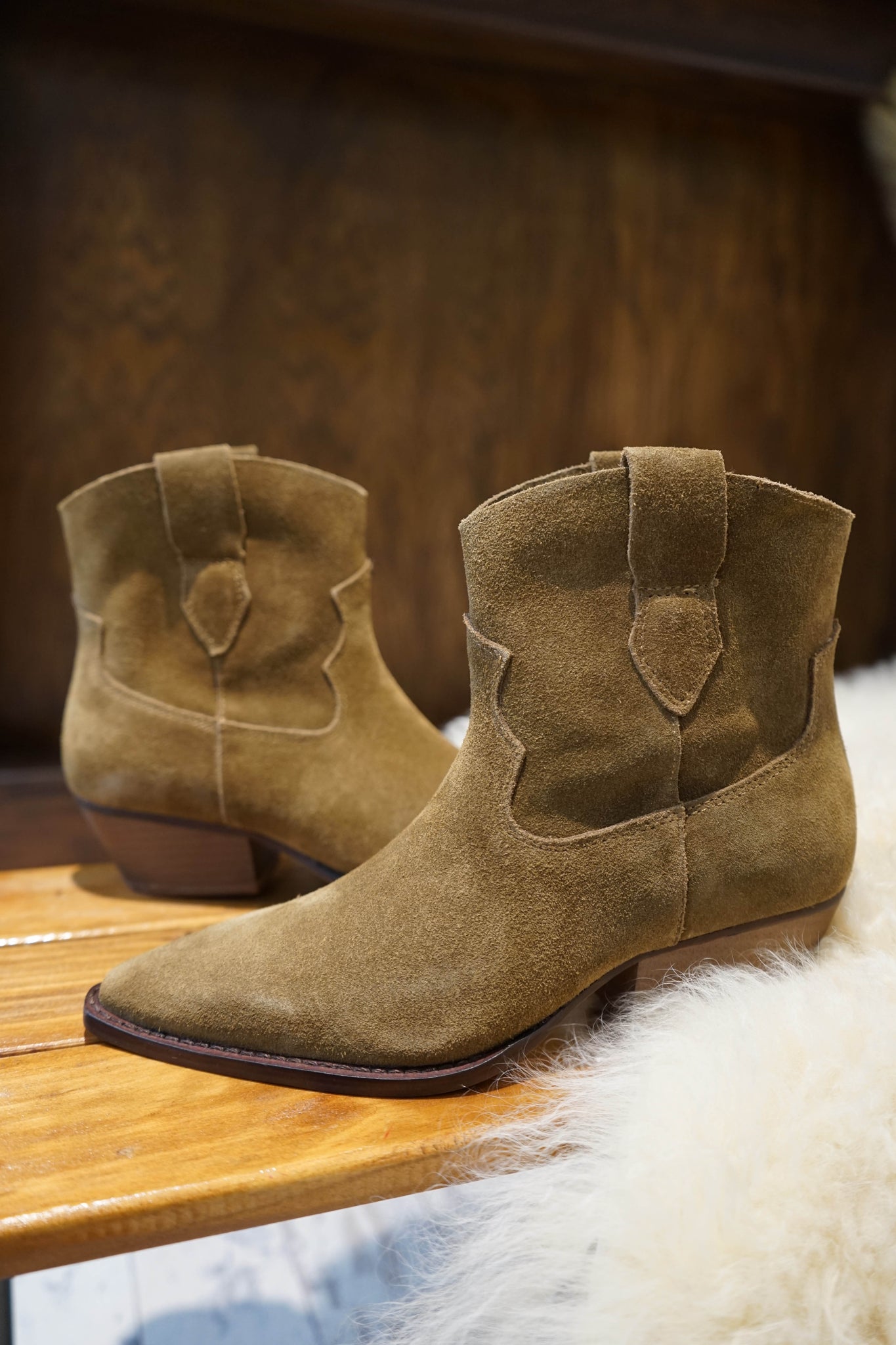 Chinese Laundry Califa Suede Bootie