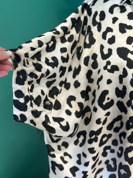 Arizona Snow Leopard Oversized Top