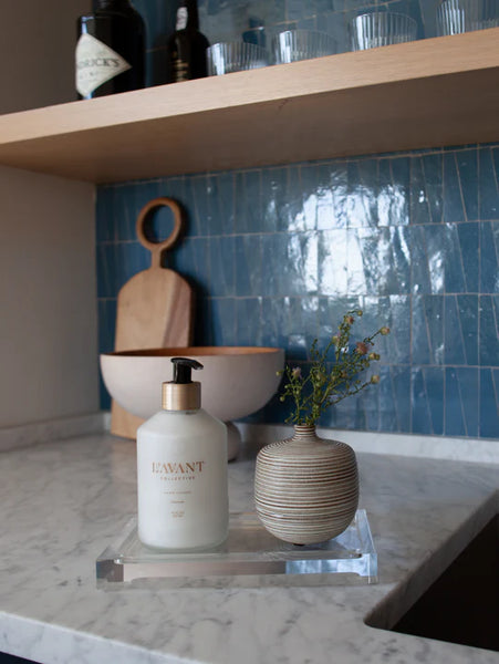 L'AVANT Lucite Tray - Medium