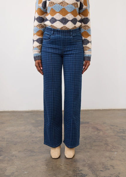 Pull-On Straight Leg Denim