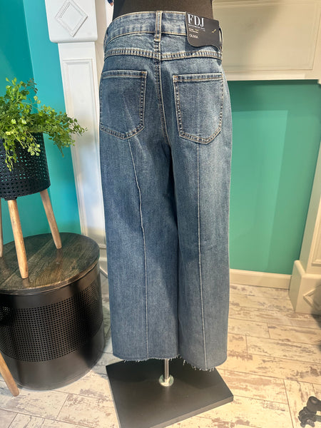 FDJ Olivia Wide Leg Ankle Jean
