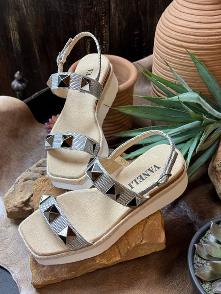 Vaneli Elby Sandal