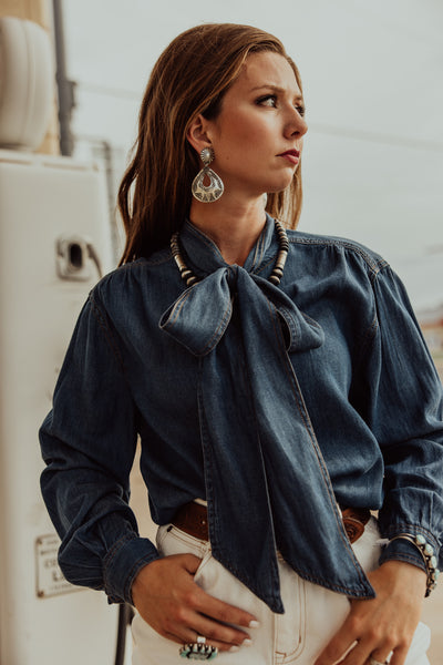 The Wide Oval Post Stamped Earring