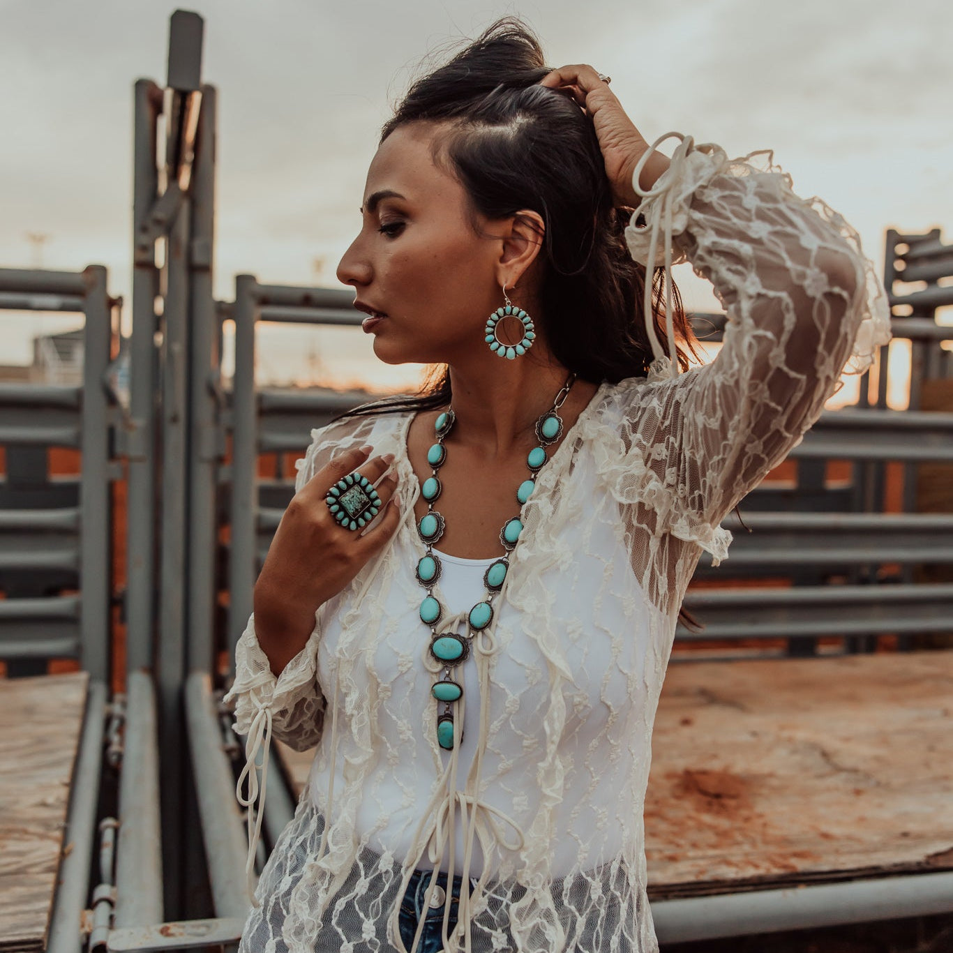 SSL The Circle Cluster Turquoise Wire Earrings