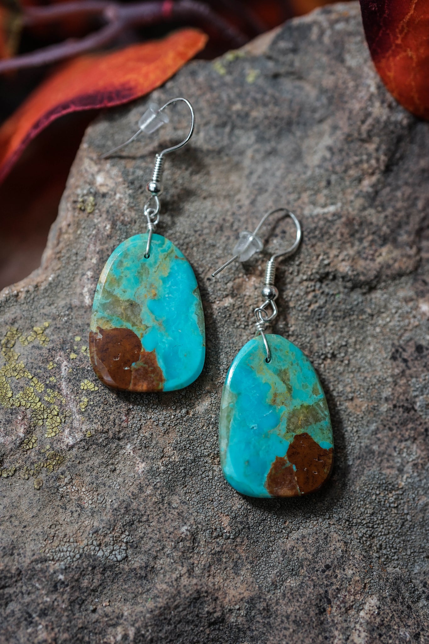 The Mini Slab Turquoise Wire Earring